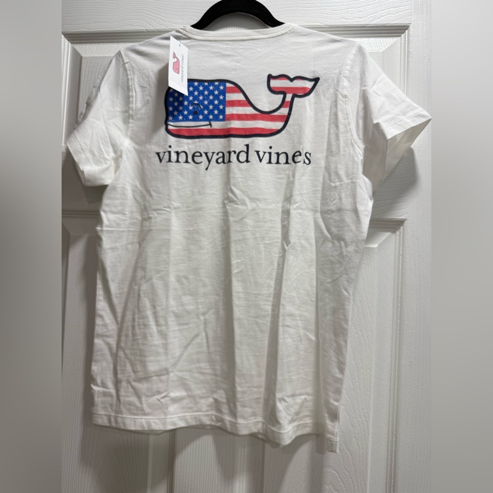 NWT Vineyard Vines Women's USA Flag Whale Short-Sleeve Pocket Tee